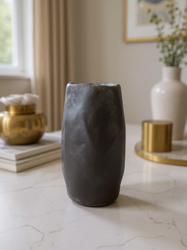 Ducy Vase M in Casted Brass by Michael Verheyden
