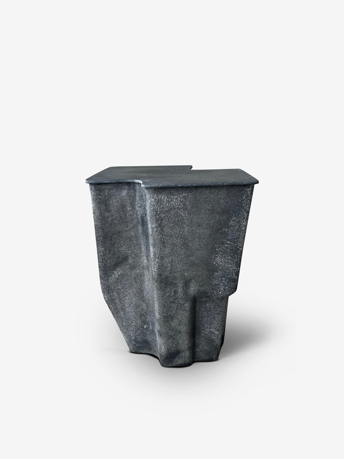 Medium Clam Side Table by VAVA Objects