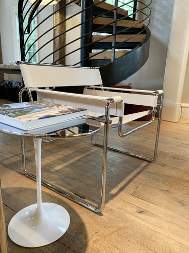 Eero Saarinen Oval Side Table with Chrome Top & White Base by Knoll