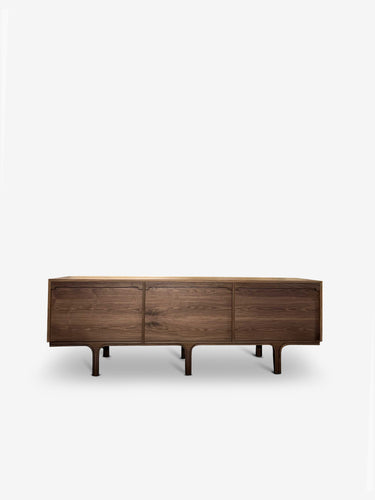 Serie 500 Credenza in Walnut by Gianfranco Fratinni for Tacchini