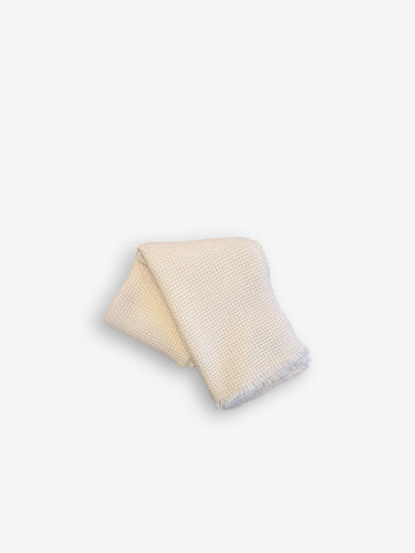 Sasha Plaid Effetto Waffle Throw by Alonpi