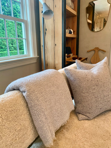 Moltrasio Cashmere and Silk Throw by Alonpi