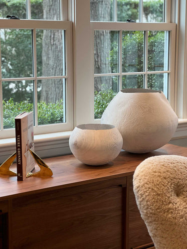 Oakwood White Limed Vessel WLO/123 by Friedmann Buehler