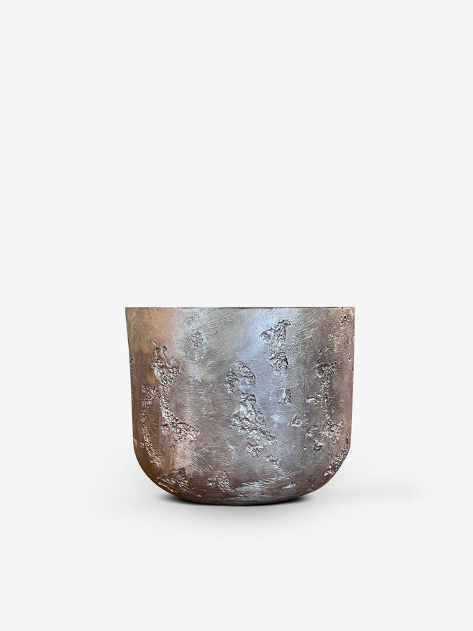 Bukedo Alu Bowl in Casted Aluminium by Michael Verheyden