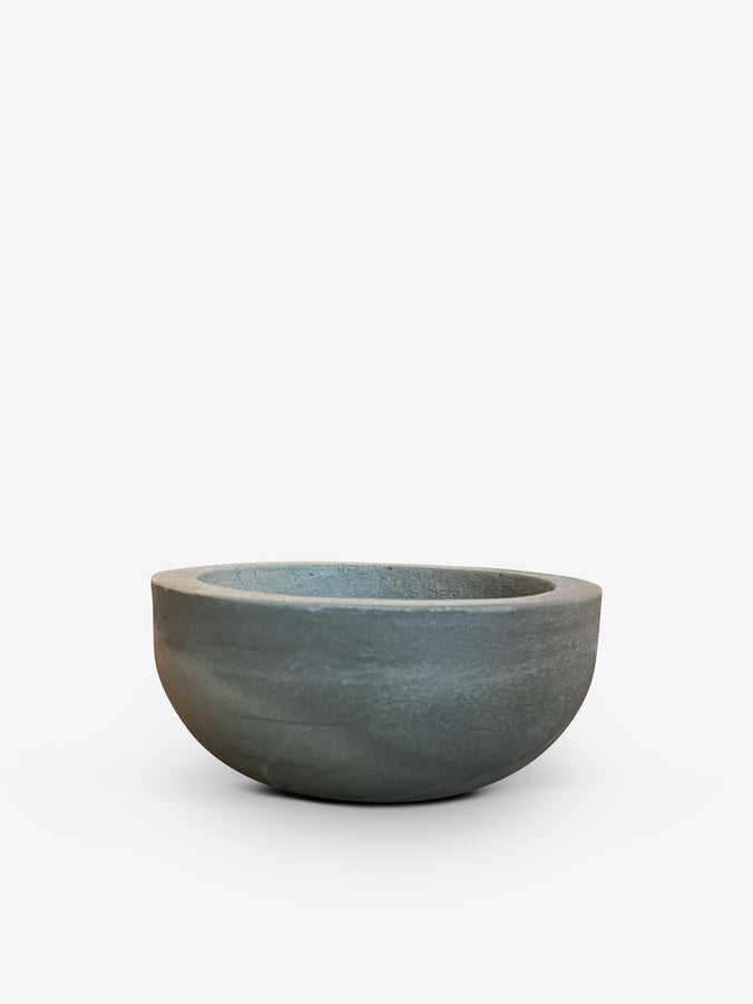 MA Beton Bowl in Tie Dye Green Concrete by Michael Verheyden