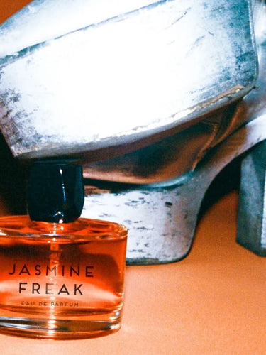 Jasmine Freak by Room 1015