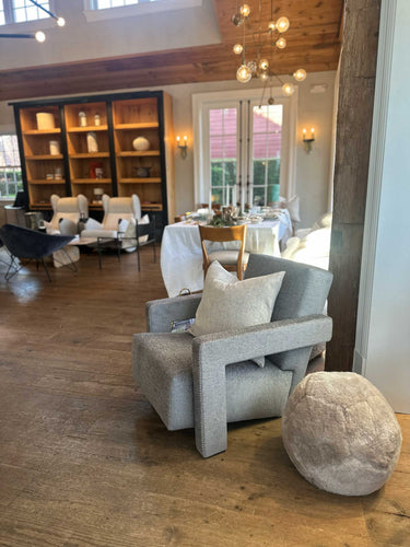 637 Utrecht in Luxor Fucile with Natural Blanket Stitching by Cassina