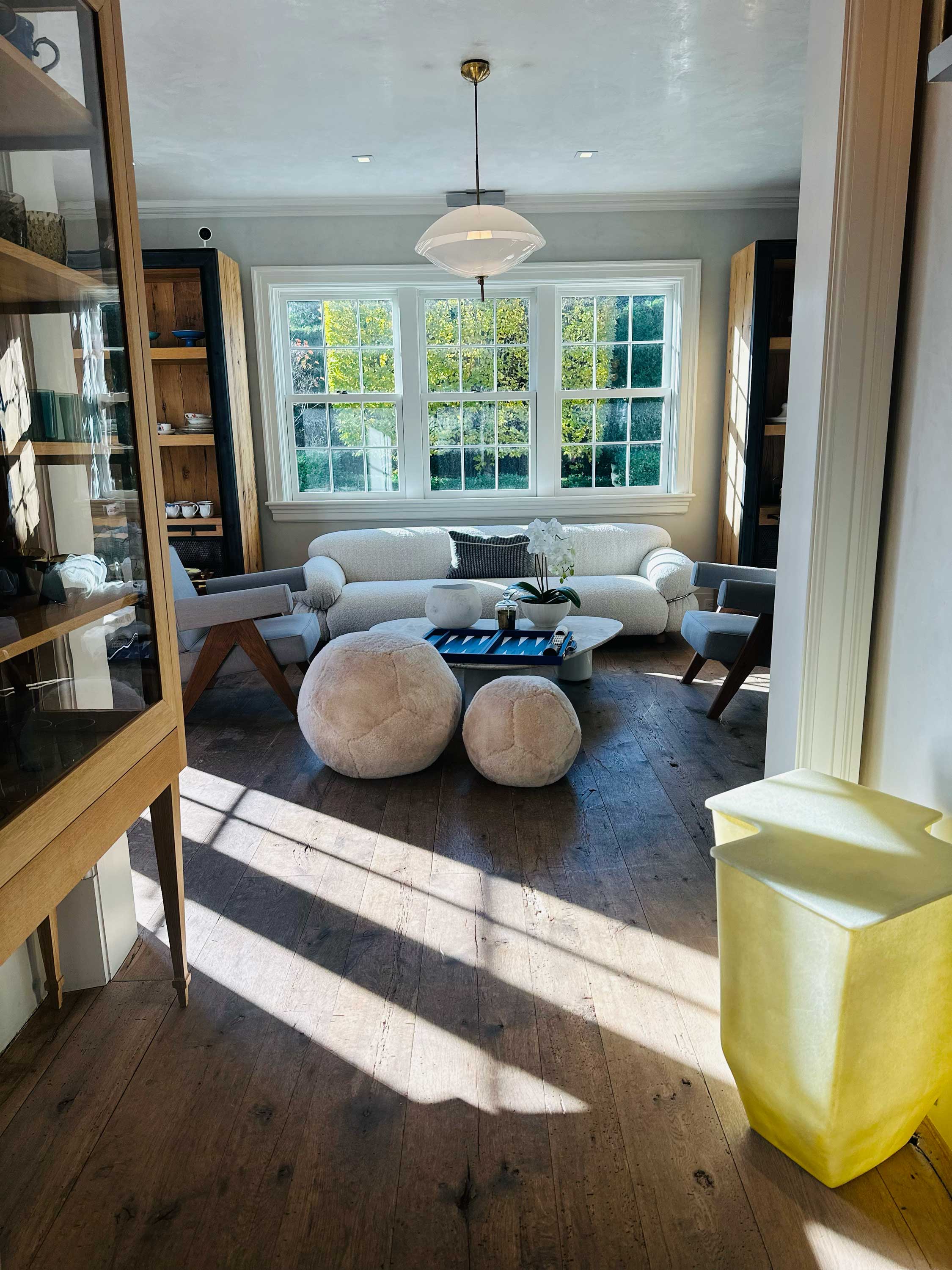 Queen Ottoman X by Moses Nadel