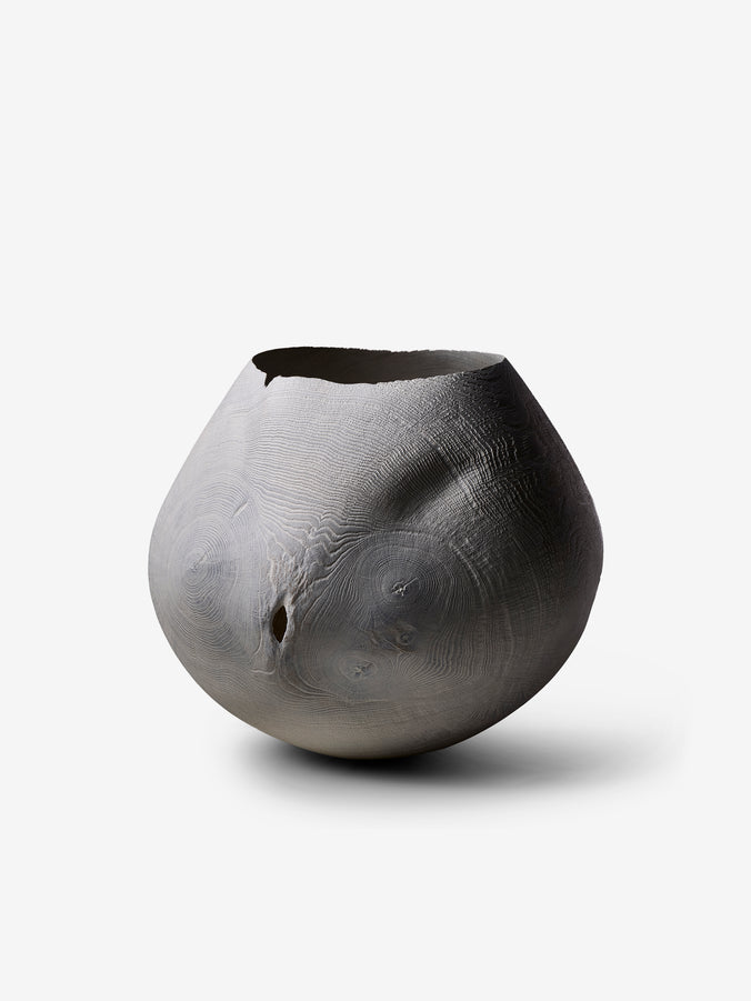 Oakwood White Limed Vessel WLO/118 by Friedmann Buehler