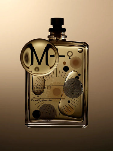 M01 + Cistus by Escentric Molecules