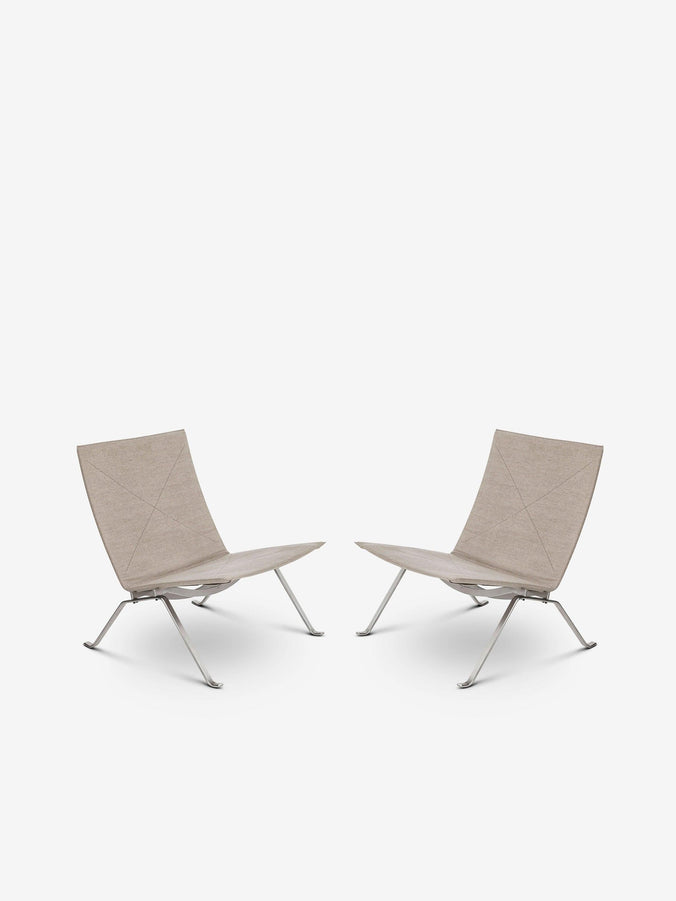 Pair Of Poul Kjaerholm PK22 in Natural Canvas by Fritz Hansen