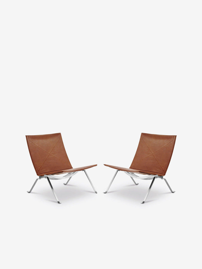 Pair Of Poul Kjaerholm PK22 Lounge Chair in Rustic Leather by Fritz Hansen