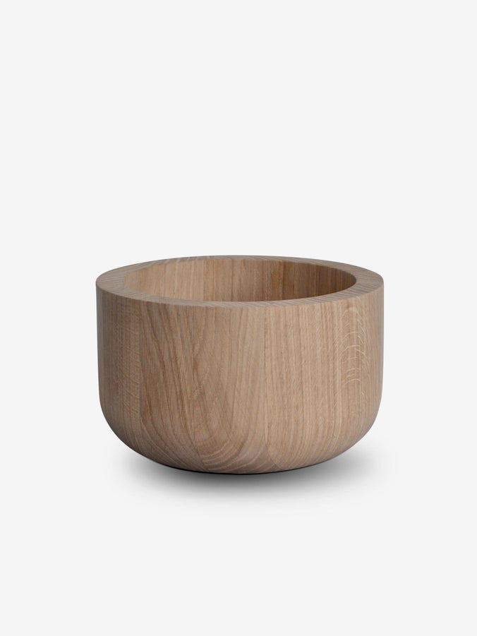 Busk Bowl in Oak by Michael Verheyden