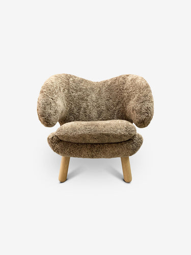 House of Finn Juhl Finn Juhl Pelican Chair in Sahara Sheepskin by House of Finn Juhl Furniture New Seating 33.5