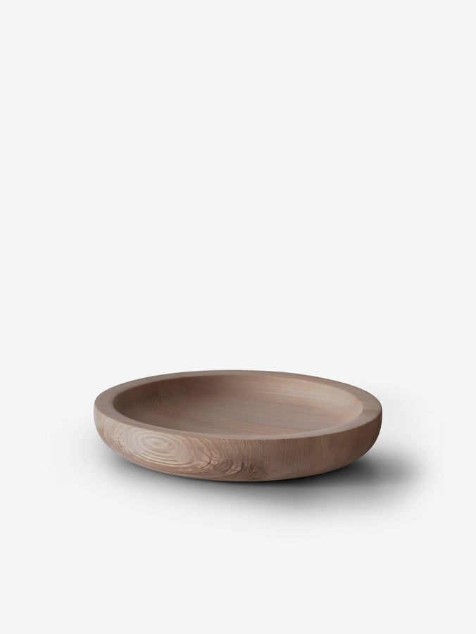 Komm Bowl in Oak by Michael Verheyden
